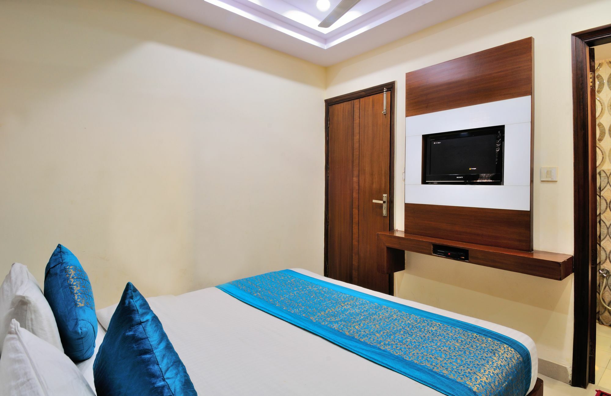 Hotel Gold Star Inn - Paharganj Nueva Delhi Exterior foto