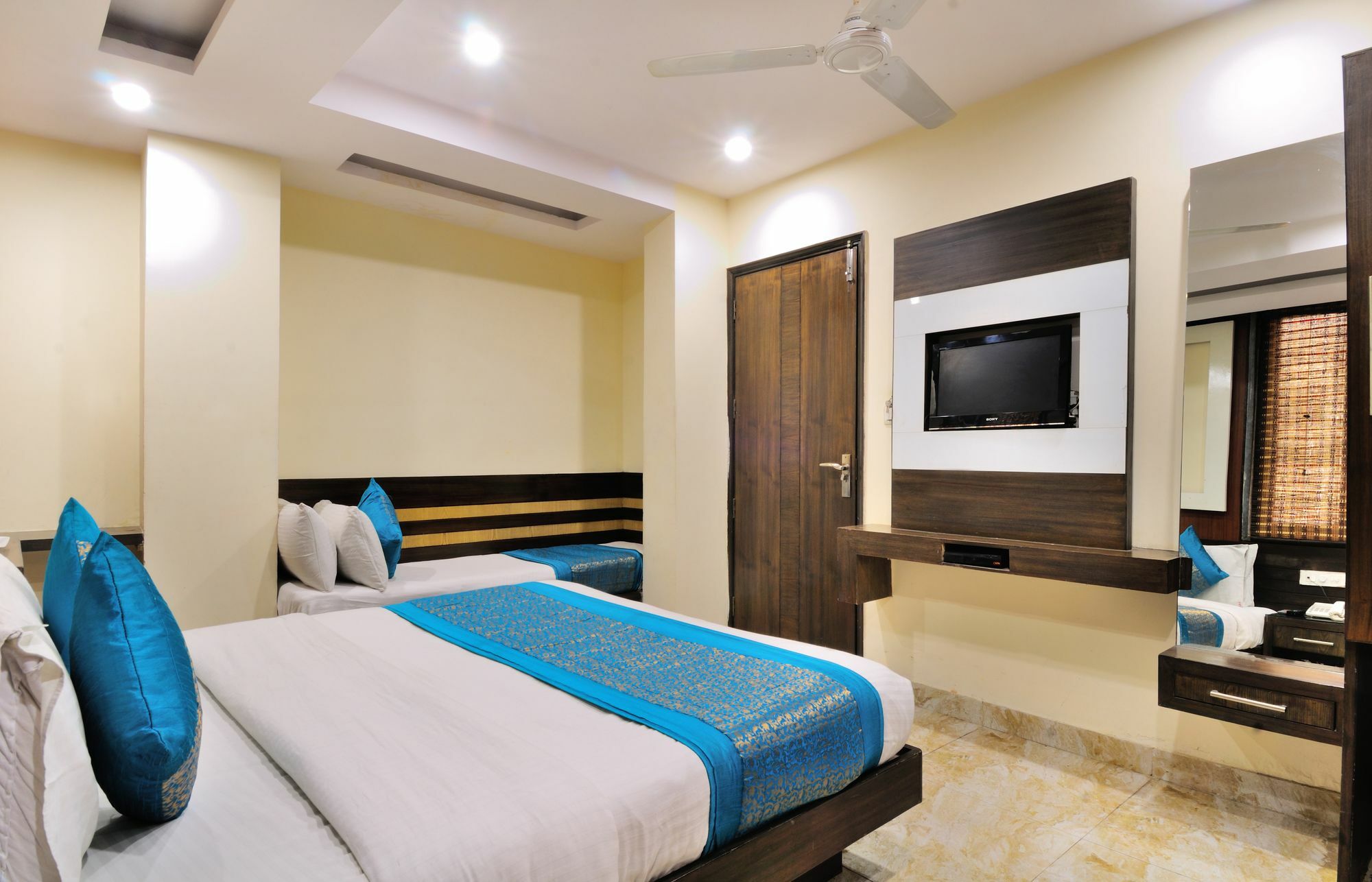 Hotel Gold Star Inn - Paharganj Nueva Delhi Exterior foto